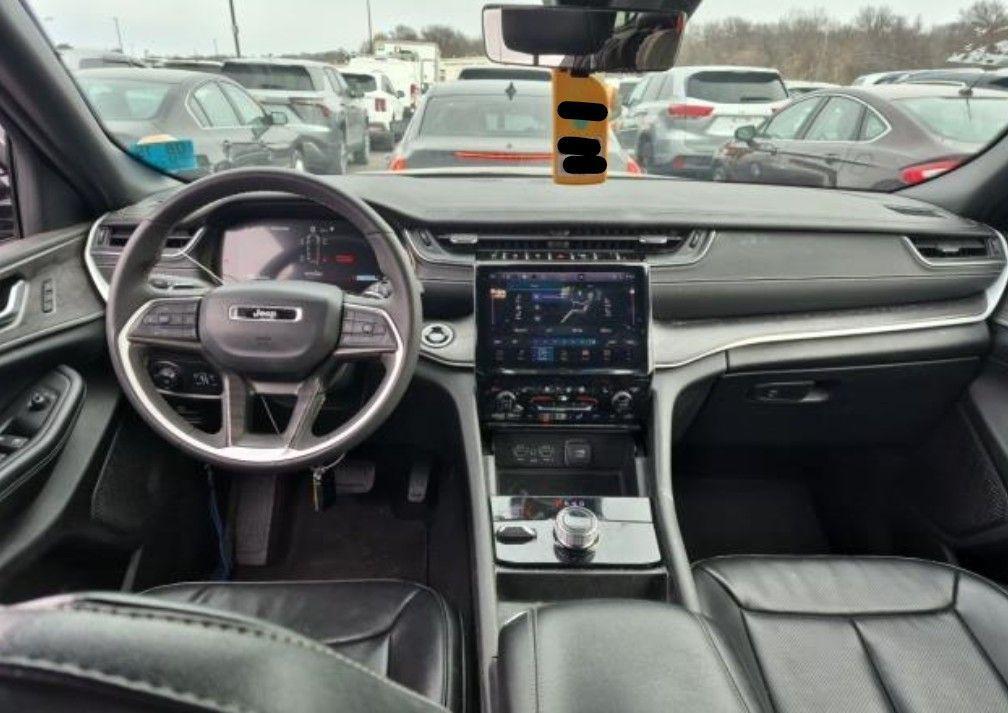 used 2024 Jeep Grand Cherokee L car, priced at $29,378