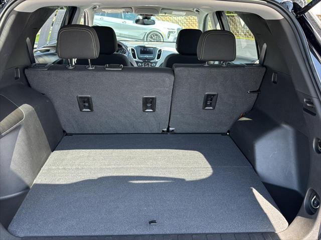 2021 Mosaic Black Metallic Chevrolet Equinox