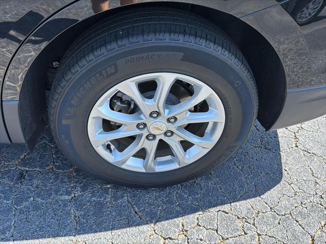 2021 Mosaic Black Metallic Chevrolet Equinox