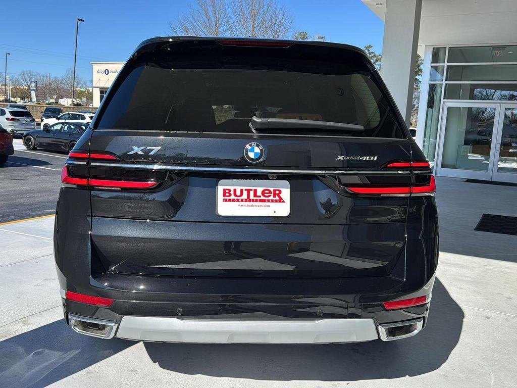 new 2026 BMW X7 car, priced at $89,925