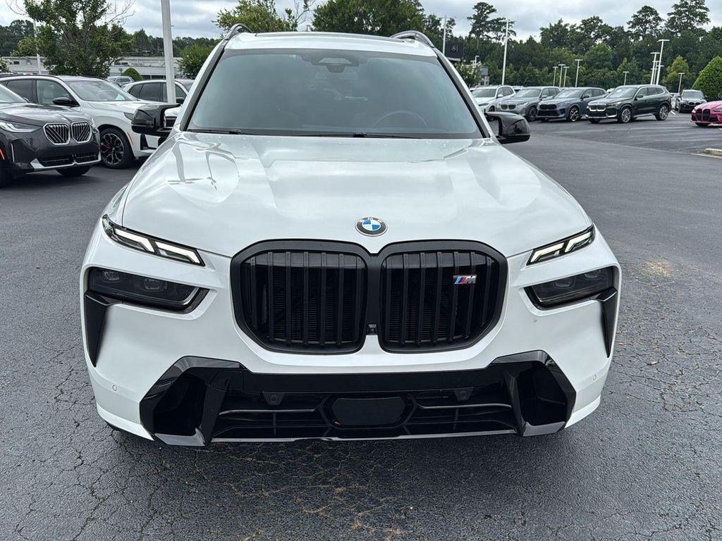 2023 Mineral White Metallic BMW X7