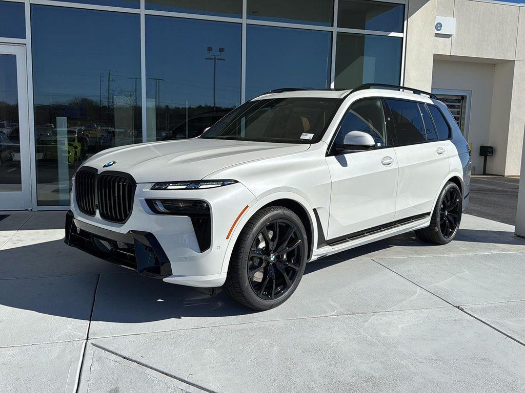 new 2026 BMW X7 car, priced at $105,200
