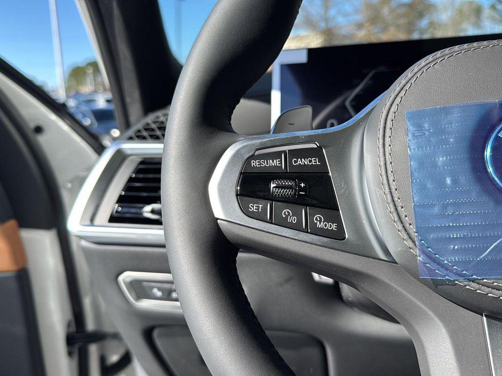 new 2026 BMW X7 car, priced at $105,200