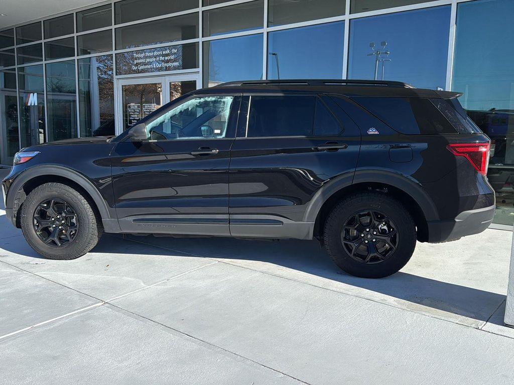 used 2023 Ford Explorer car, priced at $35,791