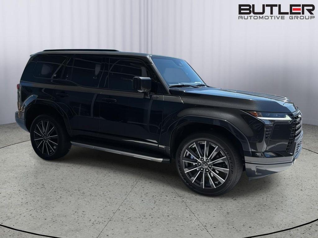 used 2025 Lexus GX 550 car, priced at $94,900