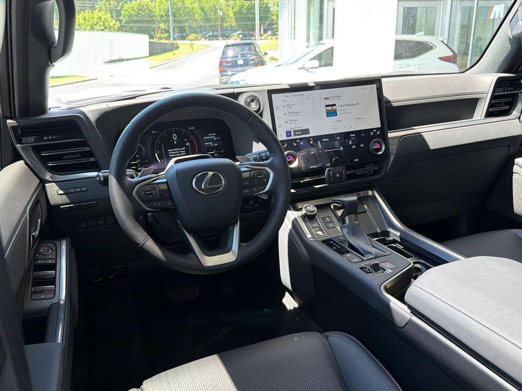 used 2025 Lexus GX 550 car, priced at $94,900