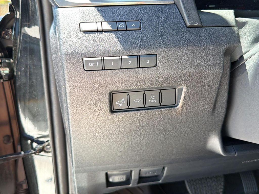 used 2025 Lexus GX 550 car, priced at $94,900