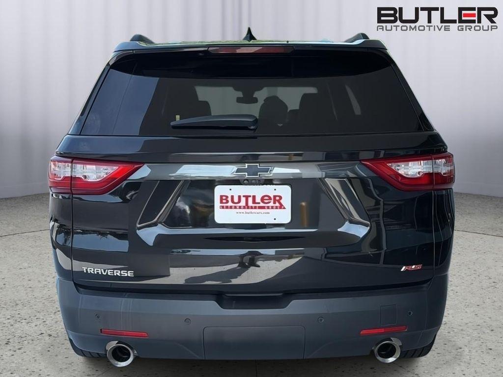 used 2020 Chevrolet Traverse car, priced at $24,900