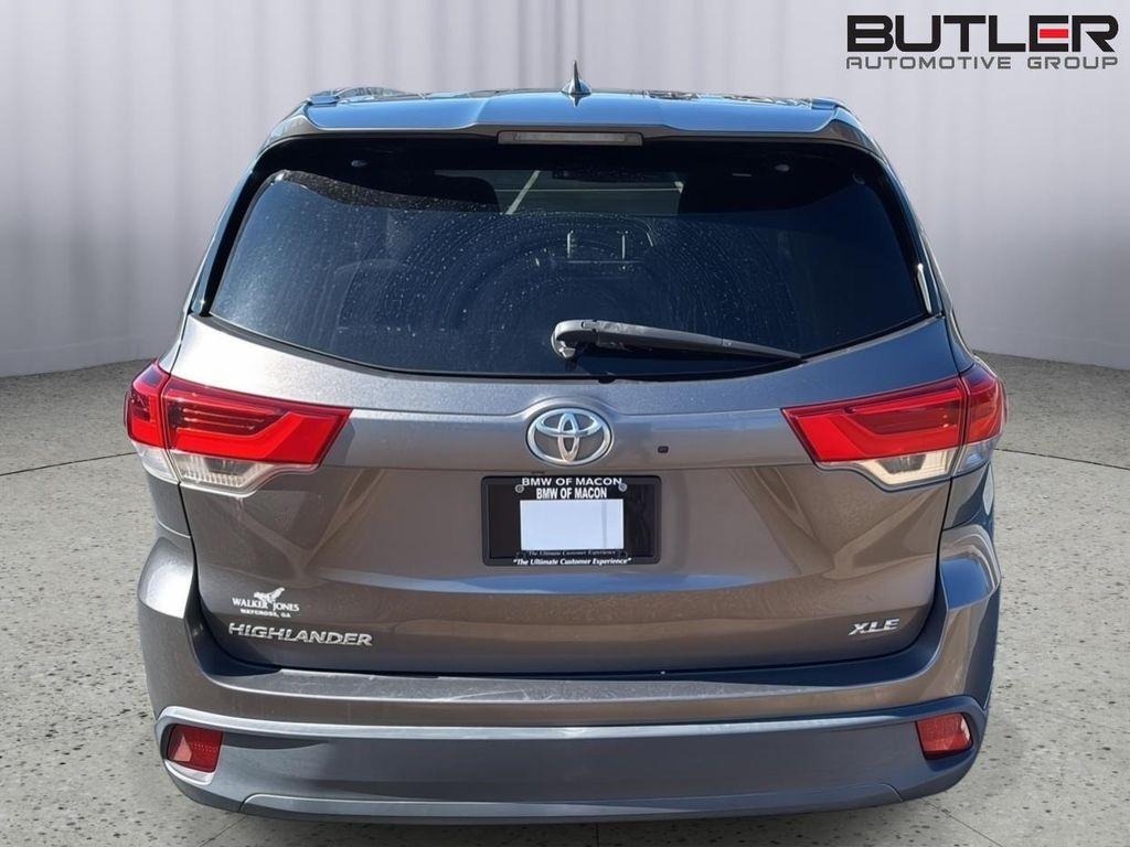 used 2019 Toyota Highlander car, priced at $24,900