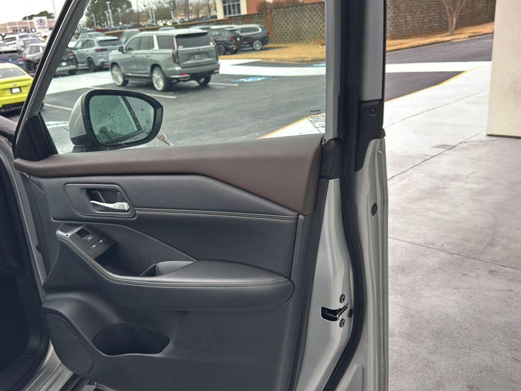 used 2023 Nissan Rogue car, priced at $21,900