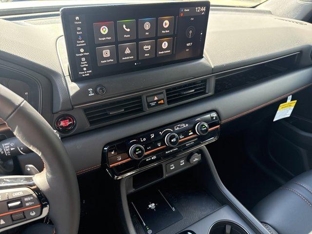 new 2026 Honda Pilot car, priced at $51,662