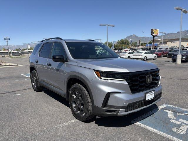 used 2025 Honda Pilot car, priced at $47,610