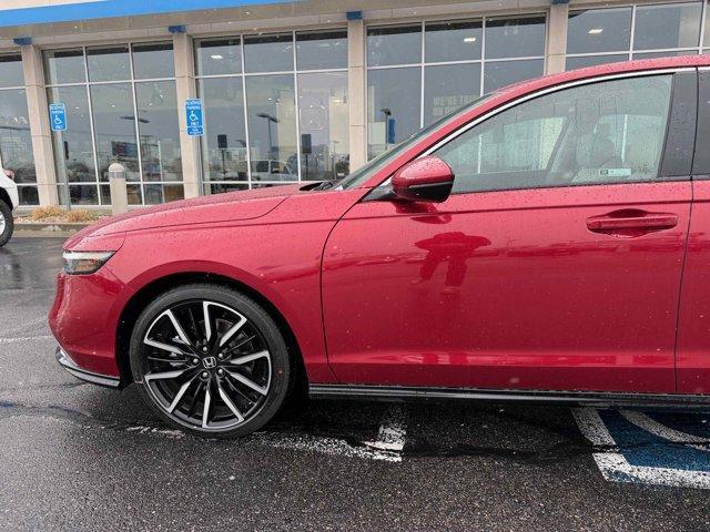 new 2025 Honda Accord Hybrid car, priced at $40,950