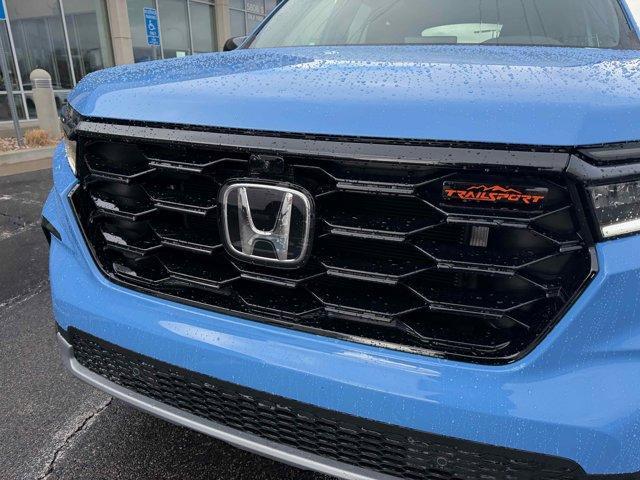 new 2025 Honda Pilot car, priced at $48,851