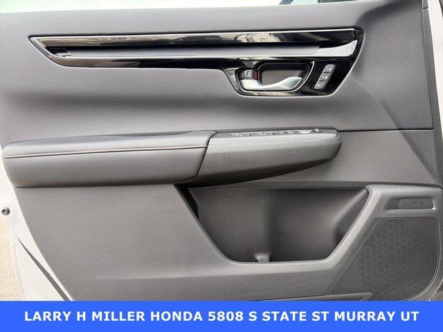 used 2023 Honda CR-V Hybrid car, priced at $32,100