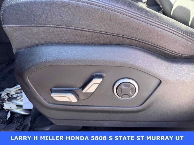 used 2024 Hyundai Santa Fe car, priced at $34,598