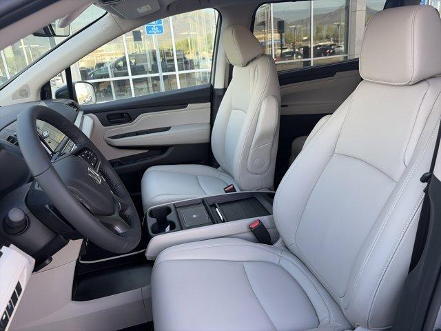 new 2026 Honda Odyssey car, priced at $43,384