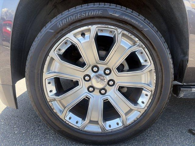 used 2016 GMC Yukon XL car, priced at $25,897