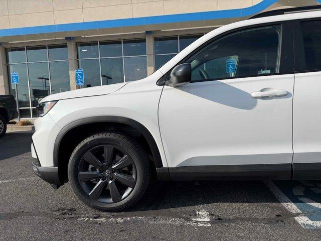 new 2025 Honda Pilot car, priced at $42,435