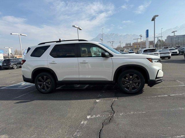 new 2025 Honda Pilot car, priced at $42,435