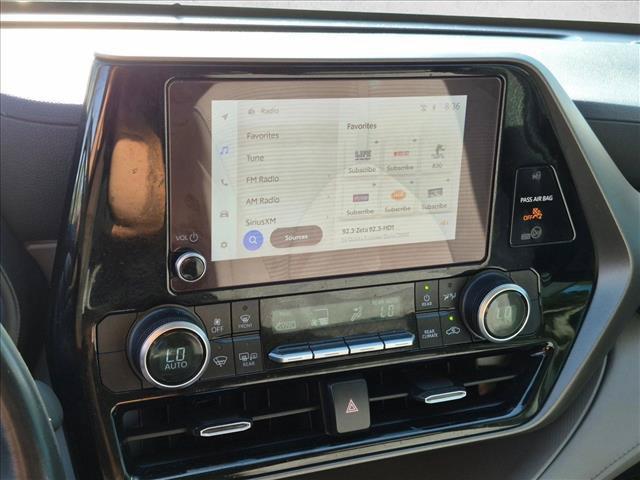 used 2023 Toyota Highlander car, priced at $30,990