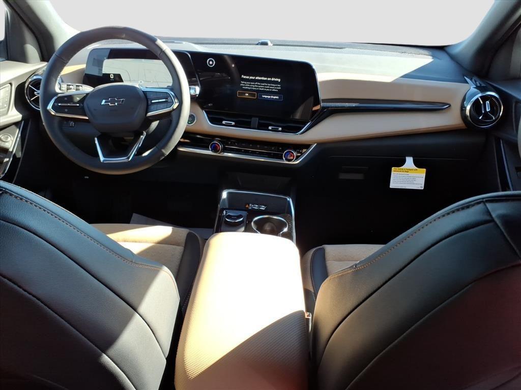 new 2026 Chevrolet Equinox car, priced at $39,580