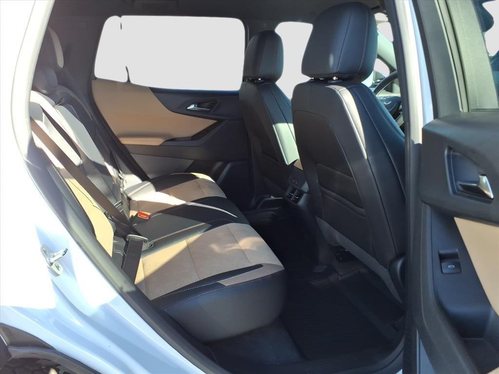 new 2026 Chevrolet Equinox car, priced at $39,580