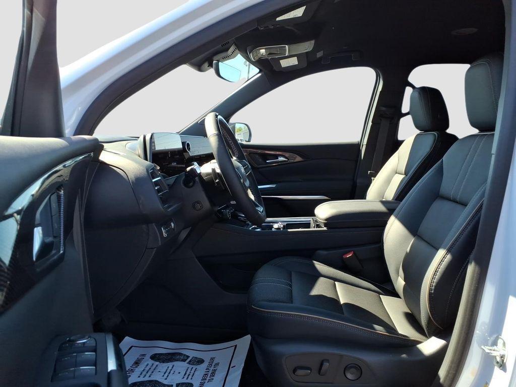 new 2026 Chevrolet Traverse car, priced at $58,865
