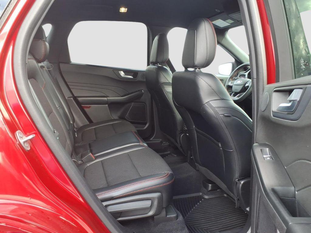 used 2023 Ford Escape car, priced at $25,864