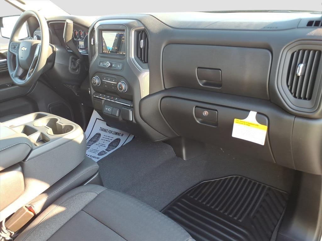 new 2026 Chevrolet Silverado 1500 car, priced at $42,481