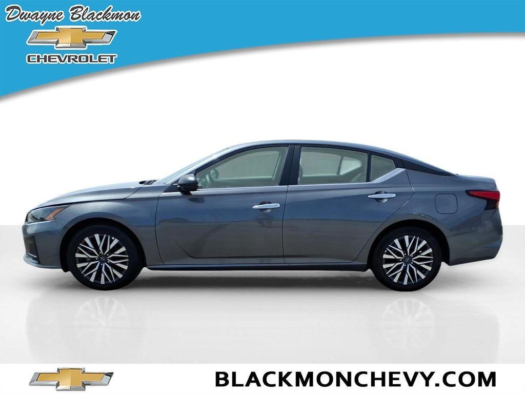 used 2025 Nissan Altima car, priced at $24,729