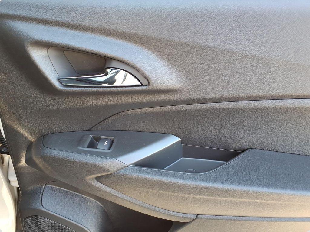 new 2026 Chevrolet Trax car, priced at $25,790