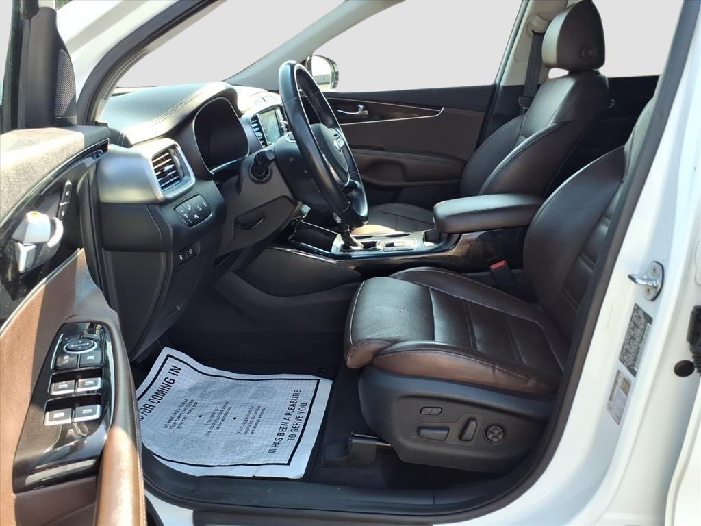 used 2019 Kia Sorento car, priced at $21,648