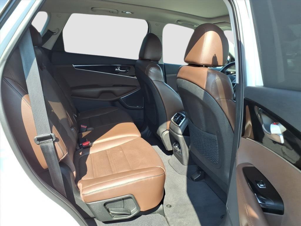 used 2019 Kia Sorento car, priced at $21,648
