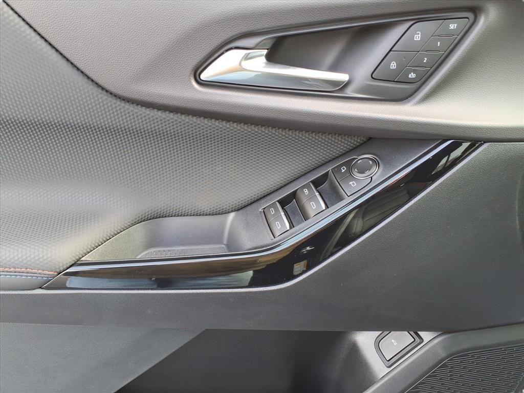 new 2026 Chevrolet Equinox car, priced at $36,385