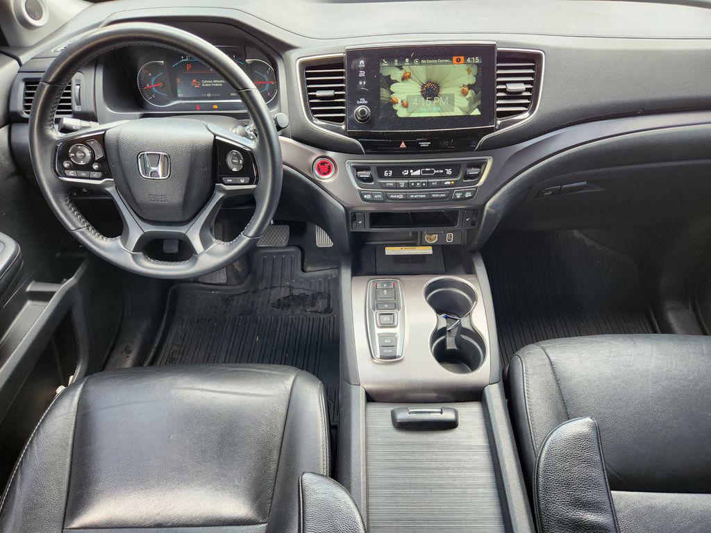used 2021 Honda Pilot car, priced at $25,607