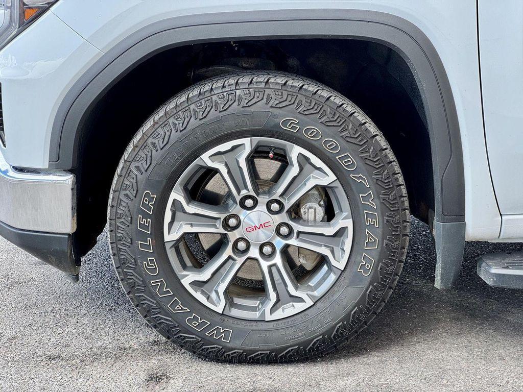 used 2023 GMC Sierra 1500 car, priced at $46,995