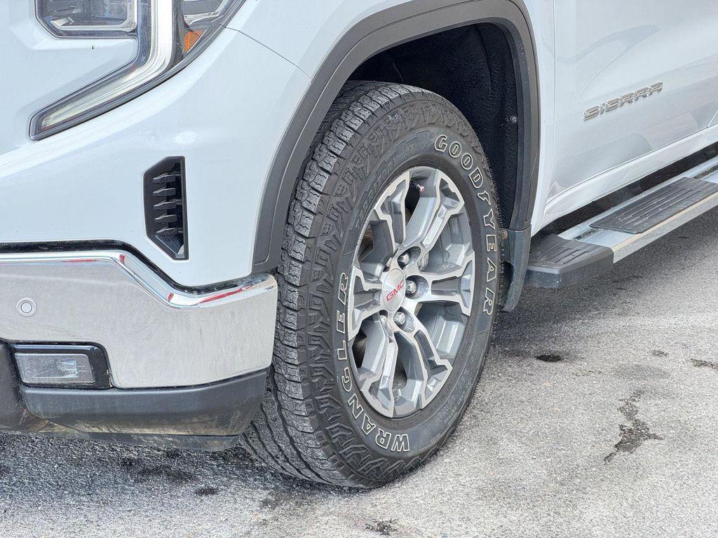 used 2023 GMC Sierra 1500 car, priced at $45,995