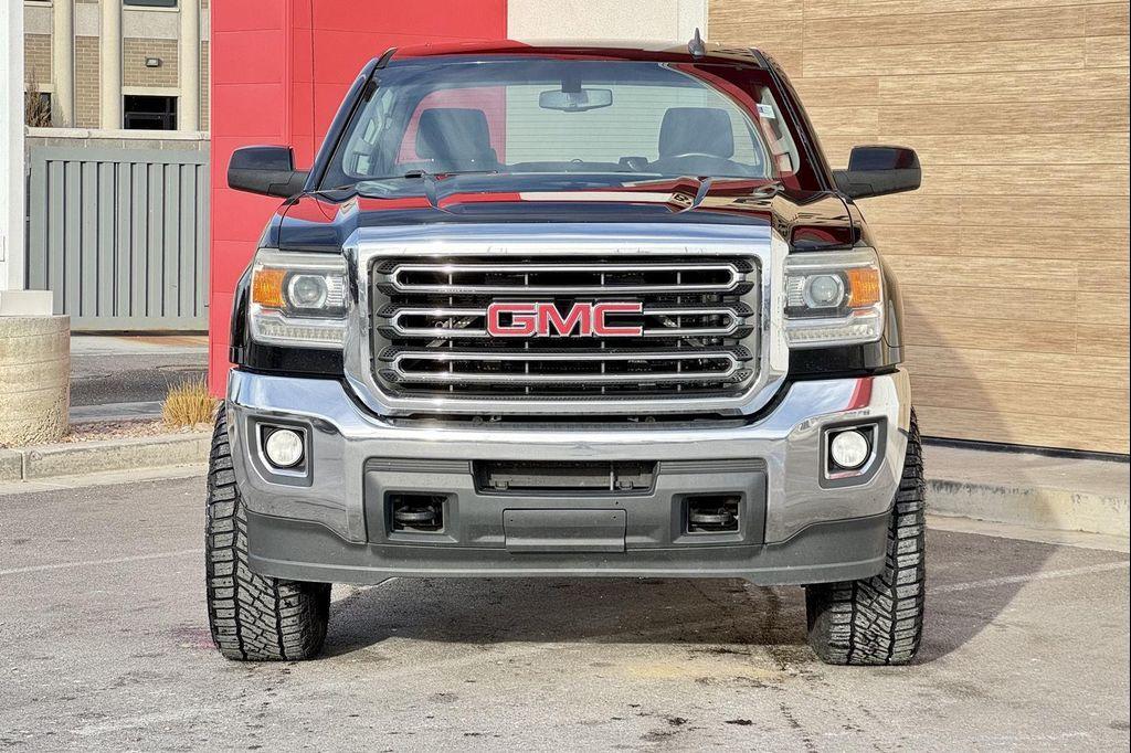 used 2016 GMC Sierra 2500 car, priced at $19,995