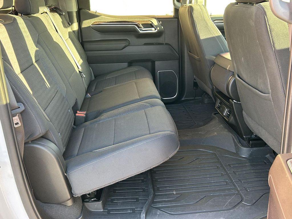 used 2023 GMC Sierra 1500 car, priced at $36,395