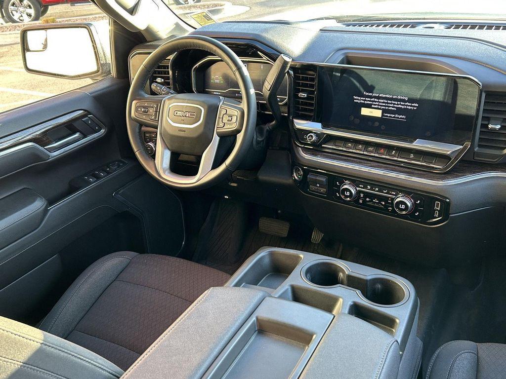 used 2023 GMC Sierra 1500 car, priced at $36,395