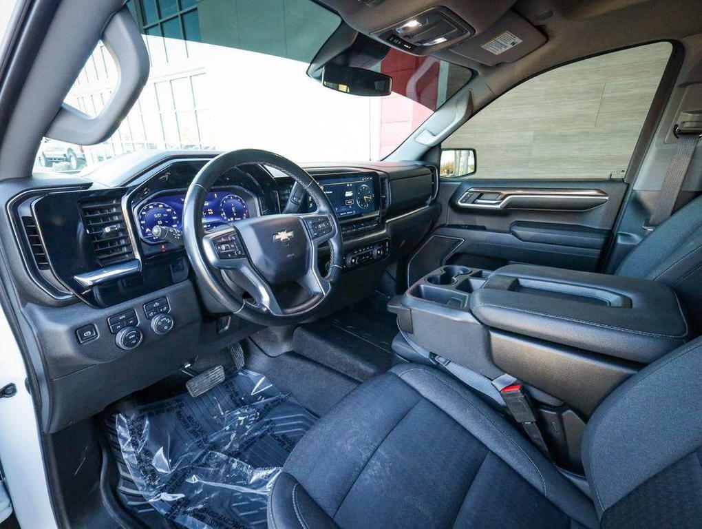 used 2023 Chevrolet Silverado 1500 car, priced at $31,995