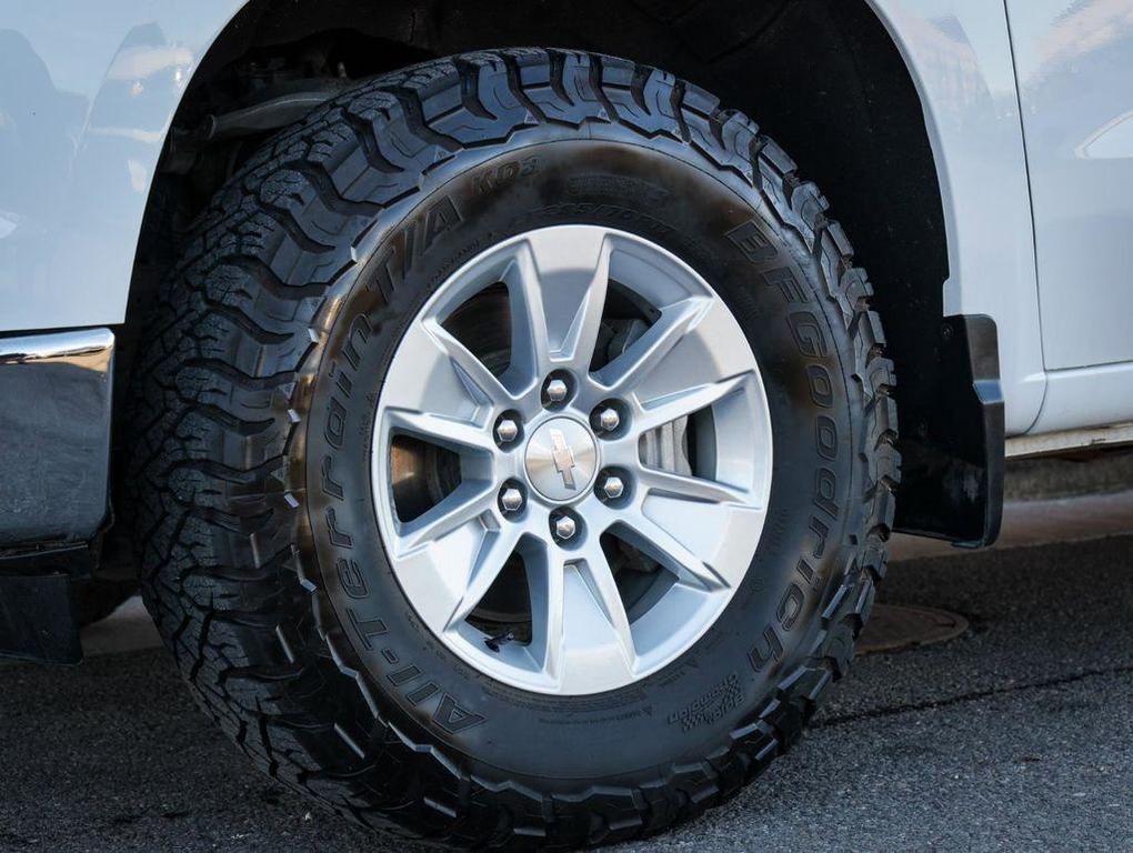 used 2023 Chevrolet Silverado 1500 car, priced at $31,995