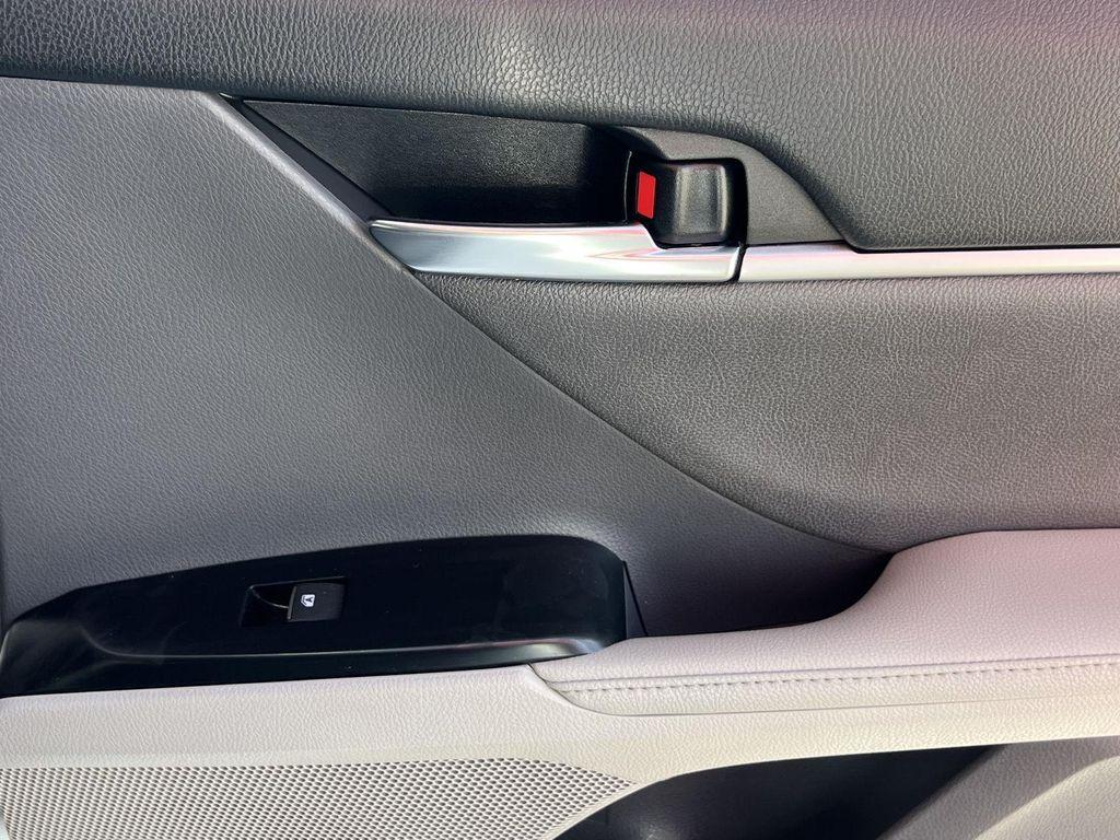 used 2019 Toyota Camry Hybrid car, priced at $22,795