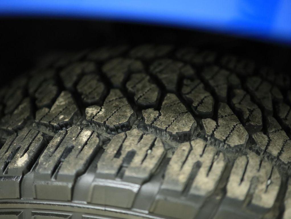 used 2021 Ford F-150 car, priced at $31,995