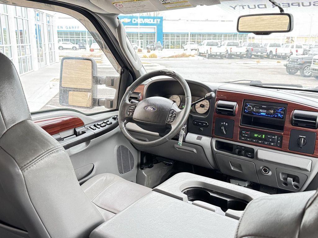 used 2006 Ford F-350 car, priced at $13,895