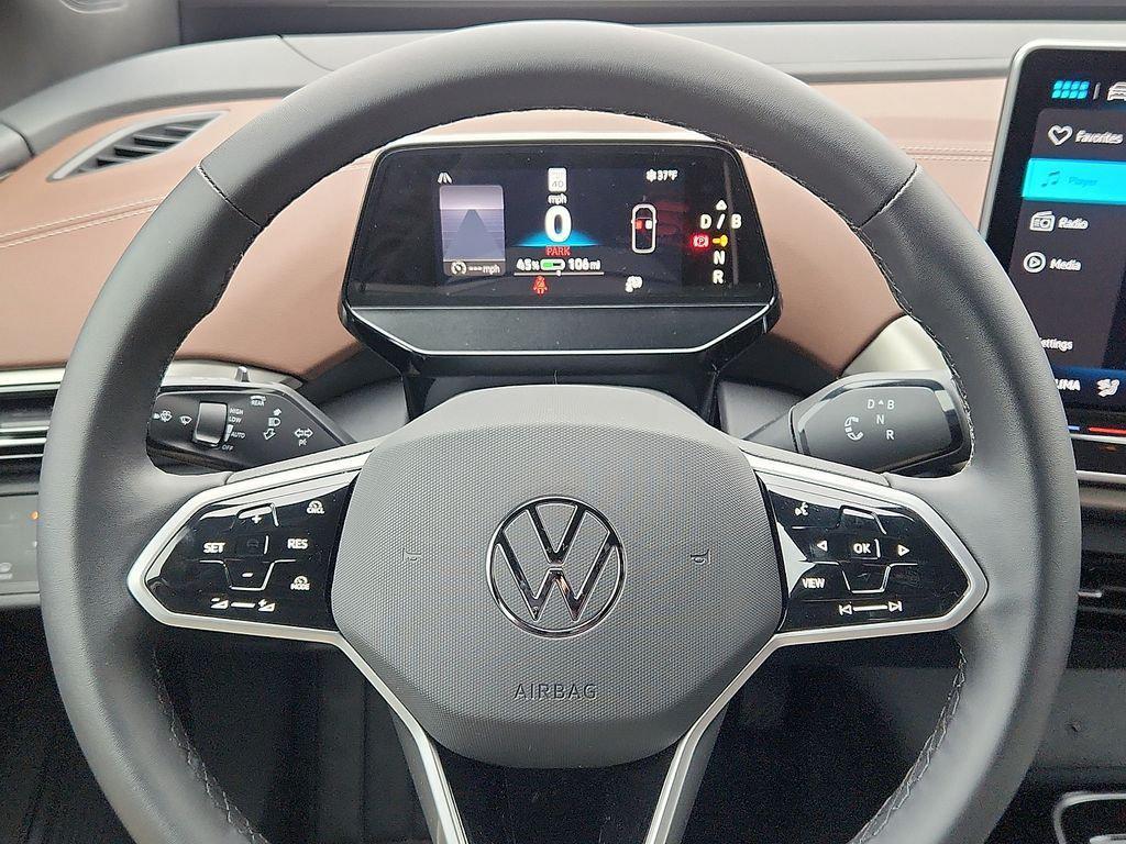 used 2025 Volkswagen ID.4 car, priced at $30,095