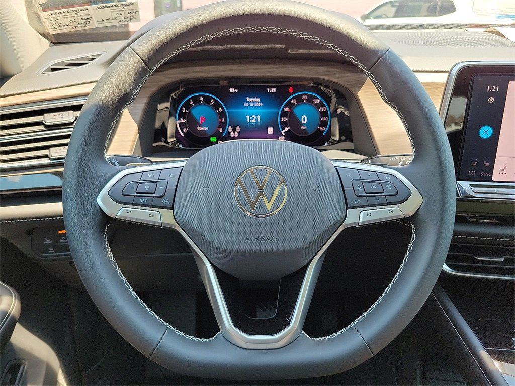new 2024 Volkswagen Atlas car, priced at $44,575