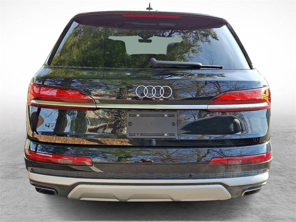 used 2025 Audi Q7 car, priced at $45,125