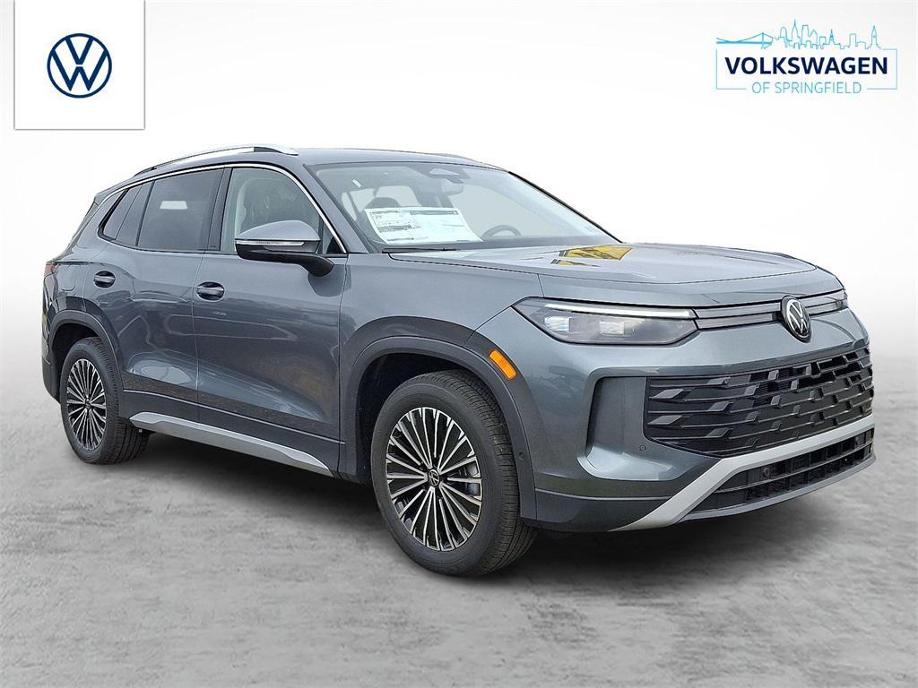 new 2026 Volkswagen Tiguan car, priced at $32,678